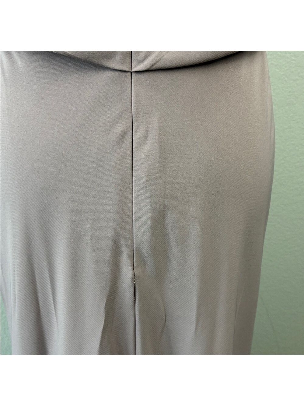 Jenny Yoo Madelyn Long Gown Sleeveless Cowl Neck Deep V Back Lavender Dress 10 - Picture 10 of 10